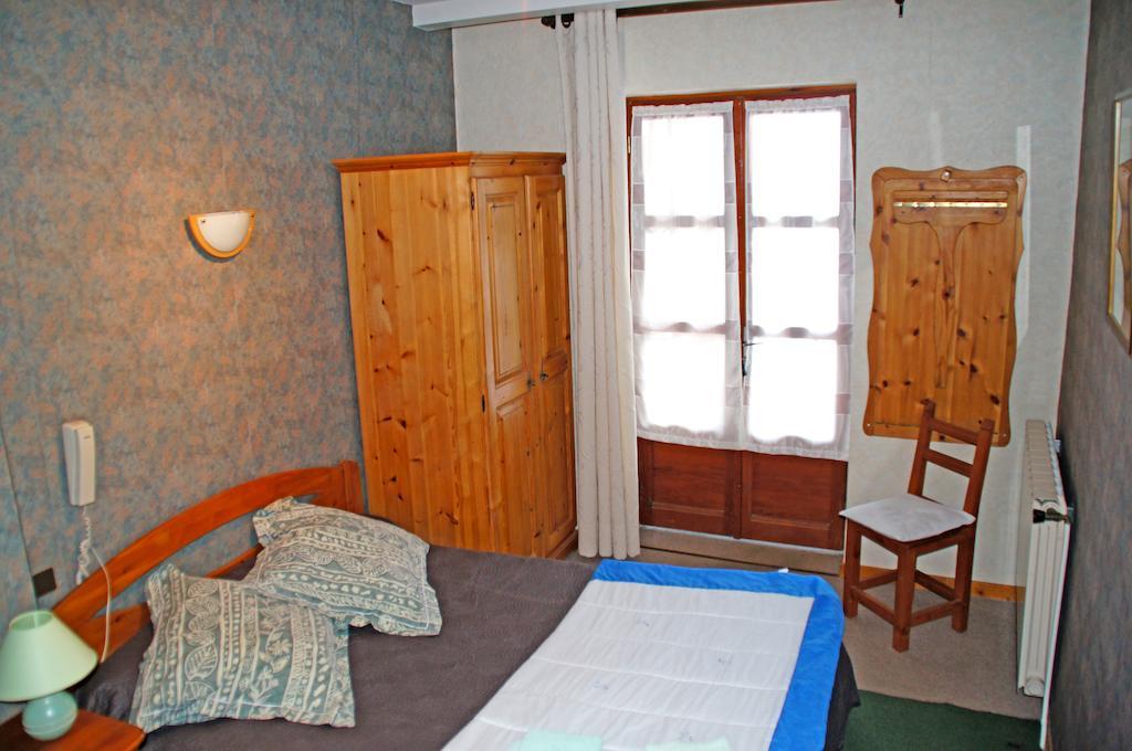 Le Relais Des Vaudois Freissinieres Room photo