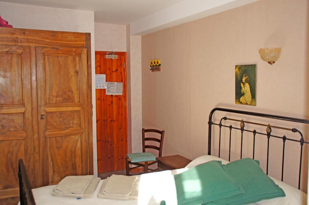 Le Relais Des Vaudois Freissinieres Room photo