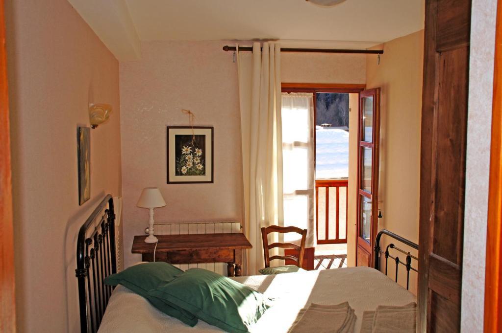 Le Relais Des Vaudois Freissinieres Room photo